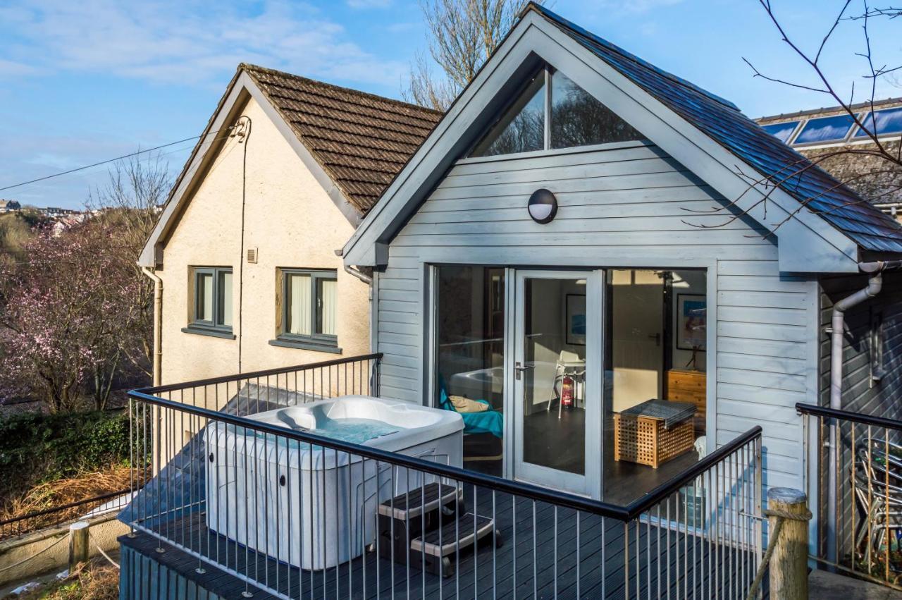 Rock Cottage - 3 Bedroom Holiday Home - Fishguard Exterior foto
